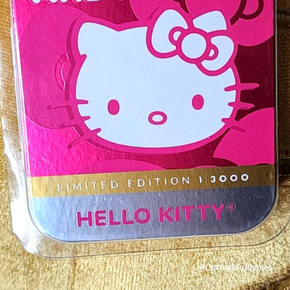 HELLO KITTY 😺 24" Gold Sequin ✨️ Limited Edition Sanrio Plush 1 of 3k ☆ NWT ☆ - Picture 4 of 10